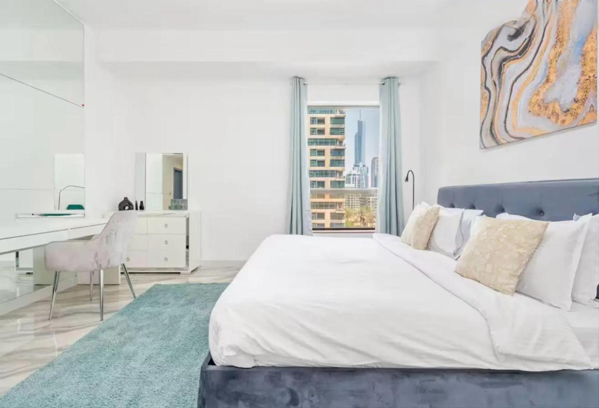 Ahlan Marina Jbr Homestay Dubai